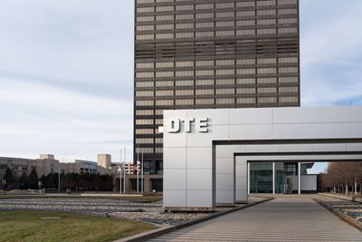 Here's What to Expect From DTE Energy's Next Earnings Report